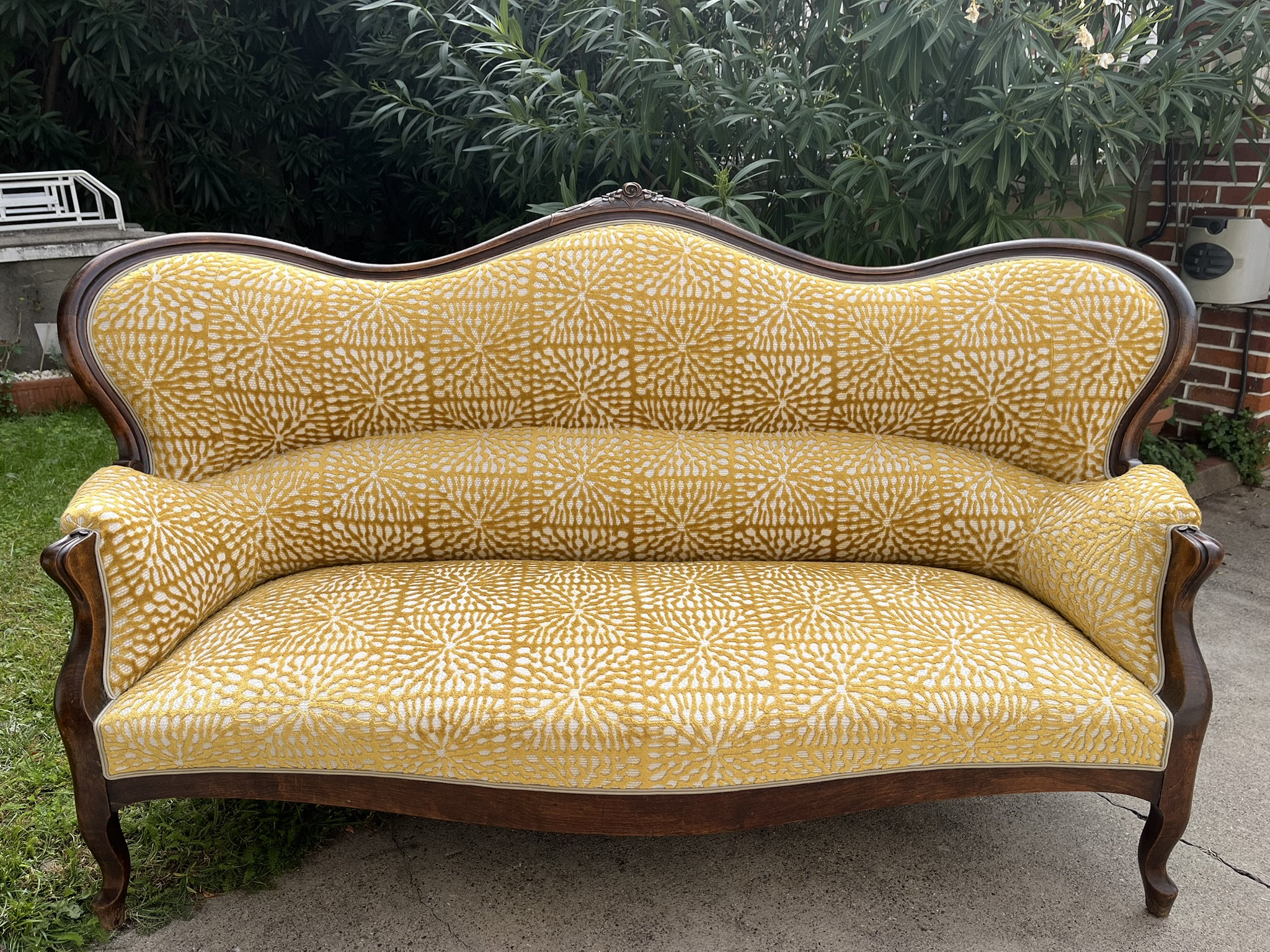 Banquette Louis Philippe : Réfection complète en traditionnel